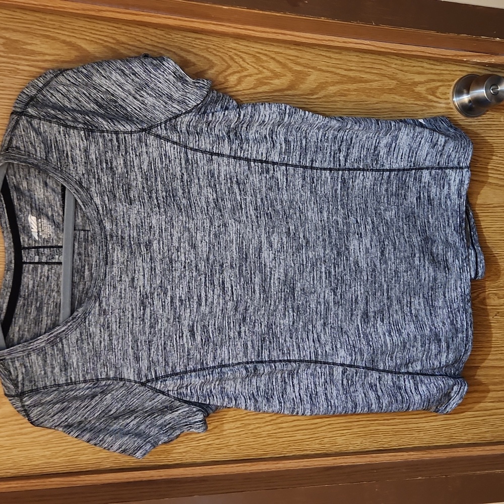 Nike Grey Space-Dye Performance Short-Sleeve Top